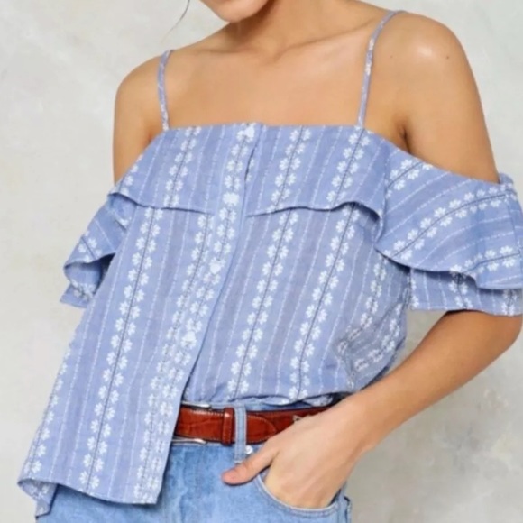 NWT Nasty Gal Off Shoulder Embroidered Top Blue - Picture 1 of 5